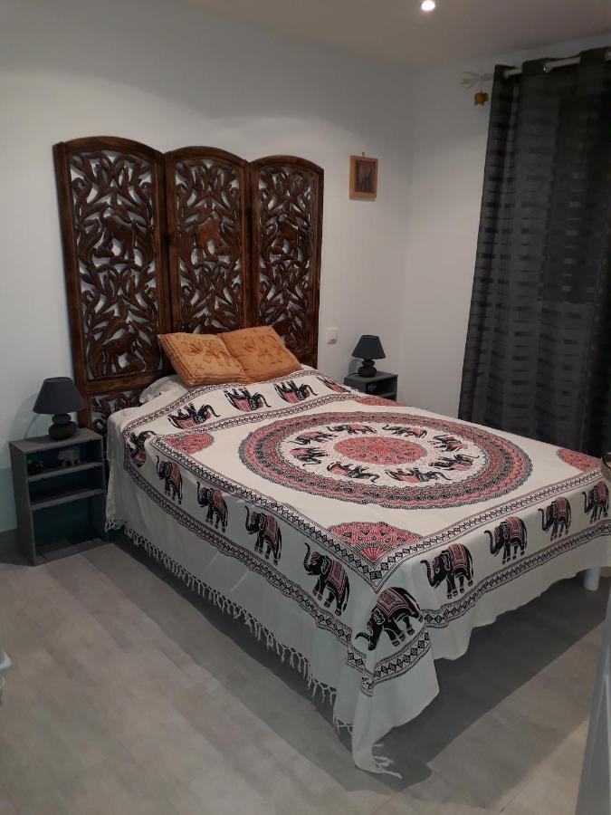 Domaine De La Clotte Bed & Breakfast Roquefort-des-Corbières Екстериор снимка