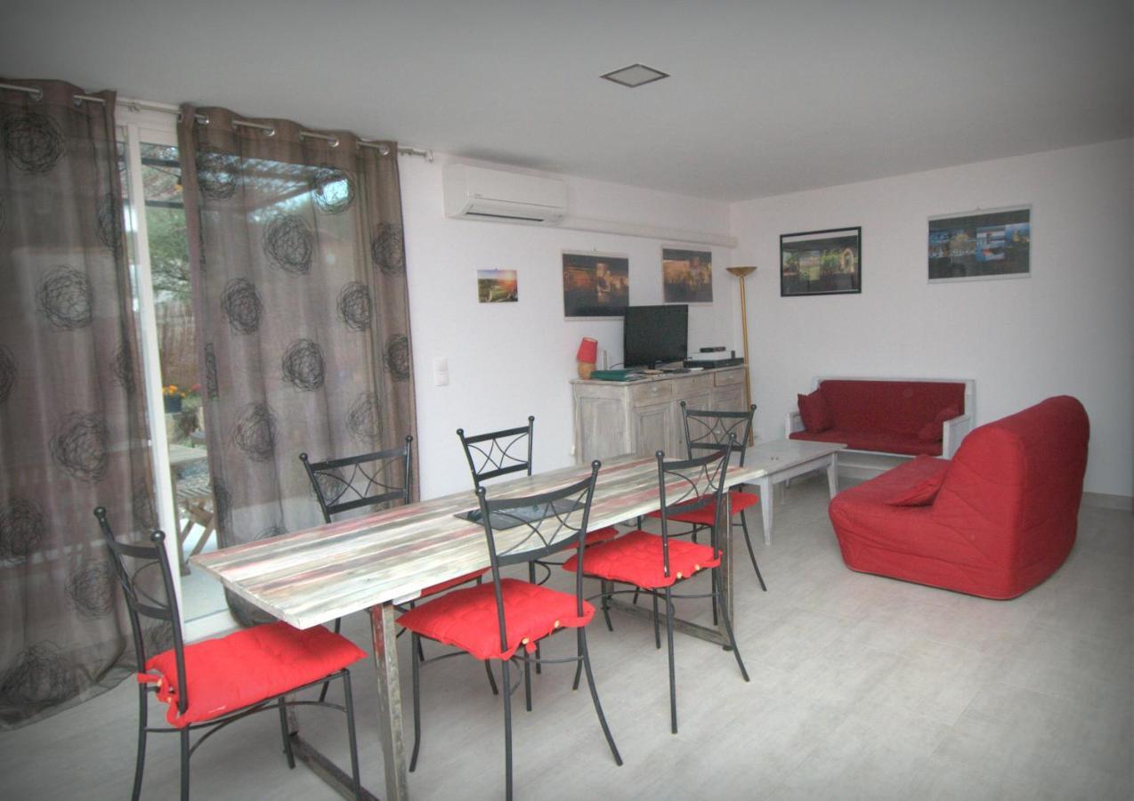Domaine De La Clotte Bed & Breakfast Roquefort-des-Corbières Екстериор снимка